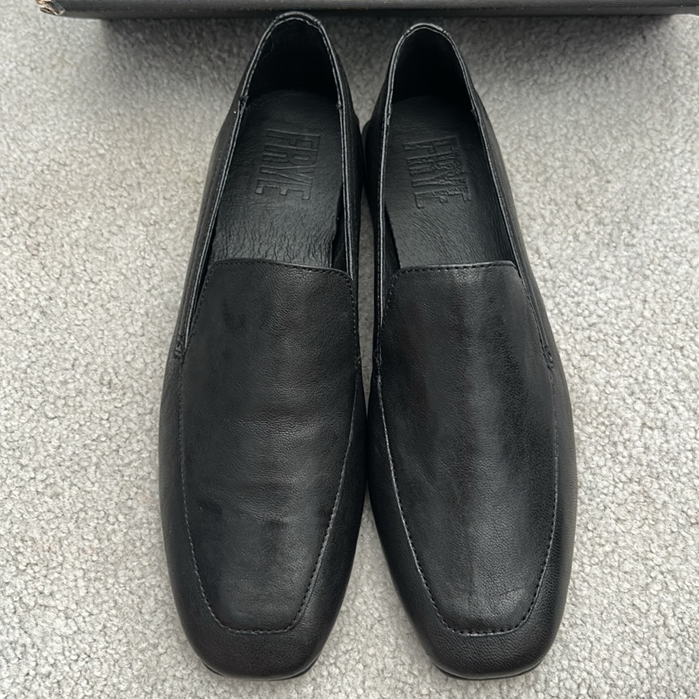 Frye Black Women's Loafers Sz 8 New - Picture 2 of 6